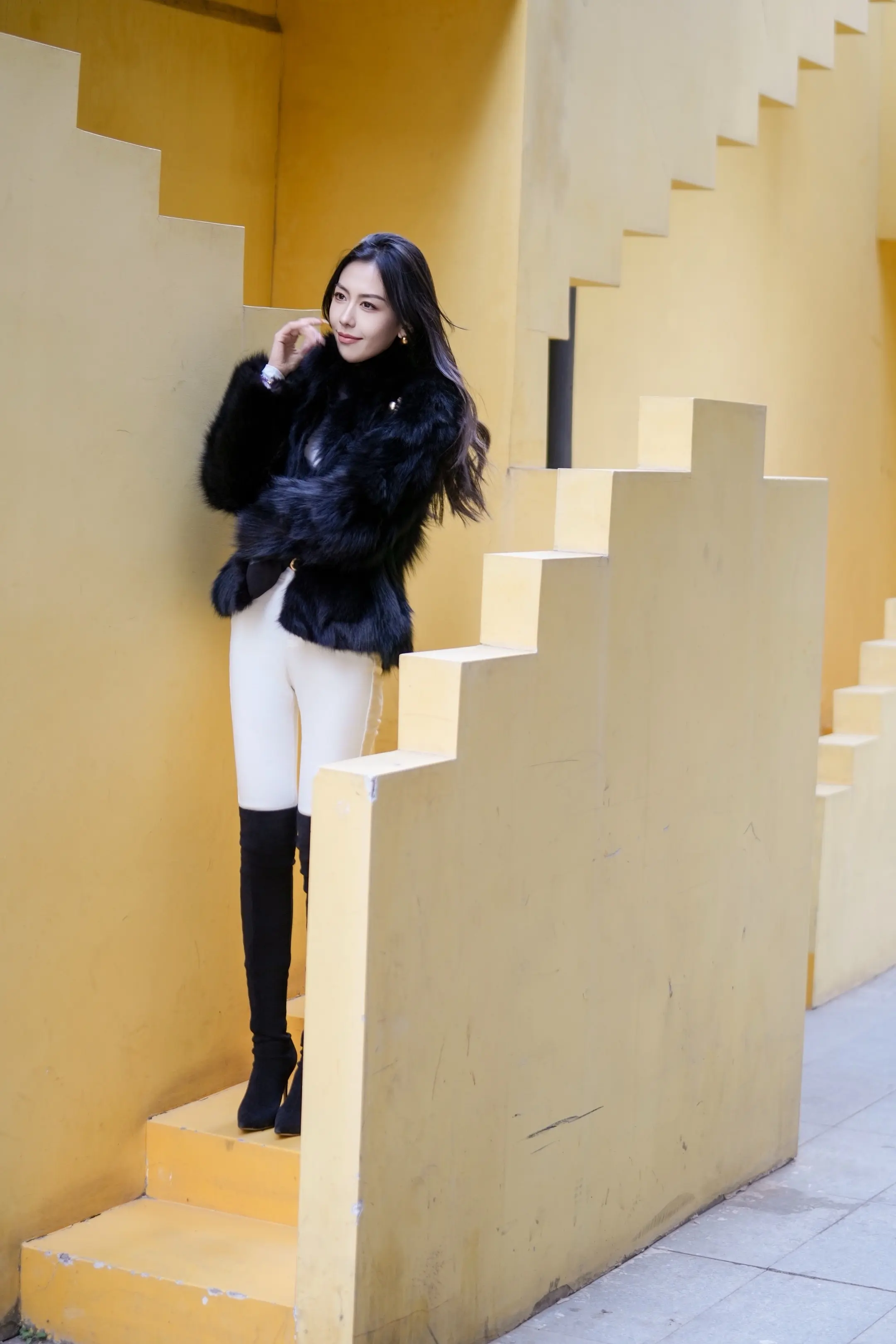 女人的魅力从来都不是什么年轻漂亮，而是勇敢自由，思想独立，情绪稳定，客...