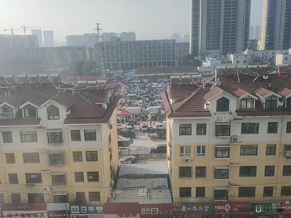 谁说冬天只能宅家？这些治愈系打卡，让冷天也有小确幸！
 
晨起晒10分钟暖阳，裹