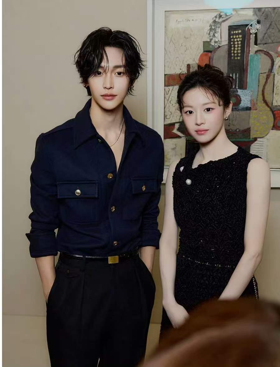 元彬高允真香奈儿活动同框照元彬高允真香奈儿活动同框照片 元彬 x 高允真 香奈儿
