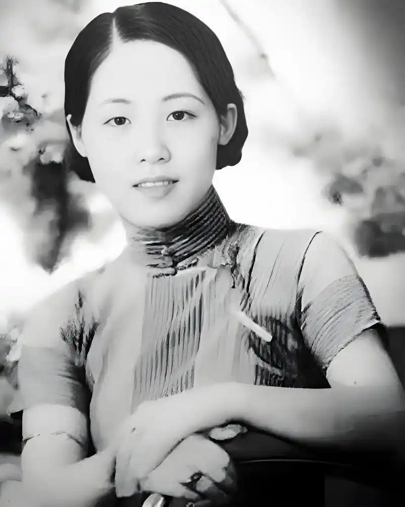 弘一法师：“女性晚年的命运，在50岁左右已成‘定局’，从此命运走向，是享受还是受