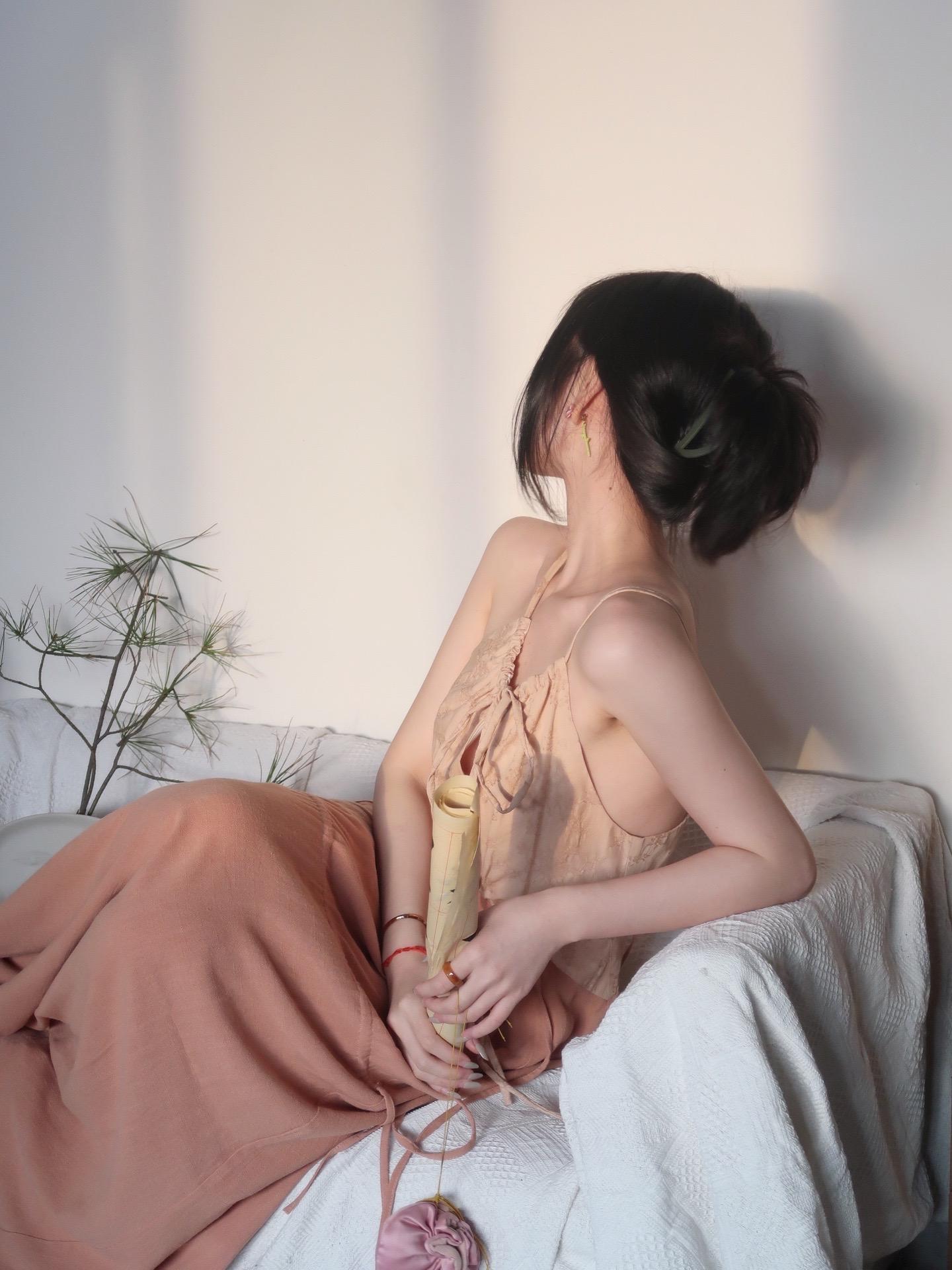 那天眼睛肿了