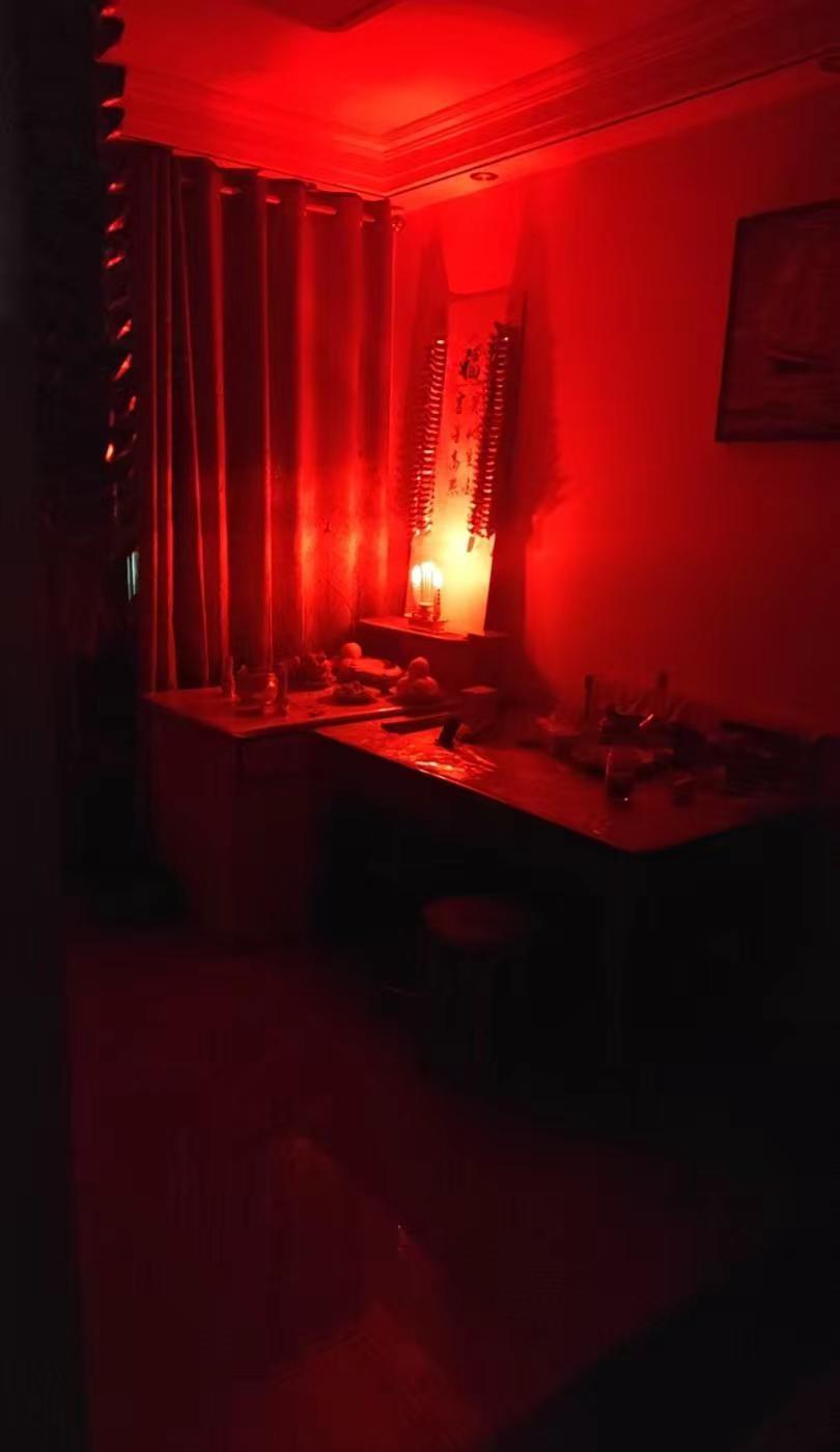 到底是谁教爸妈网购的？到底是什么人造的电子蜡烛😱😱😱