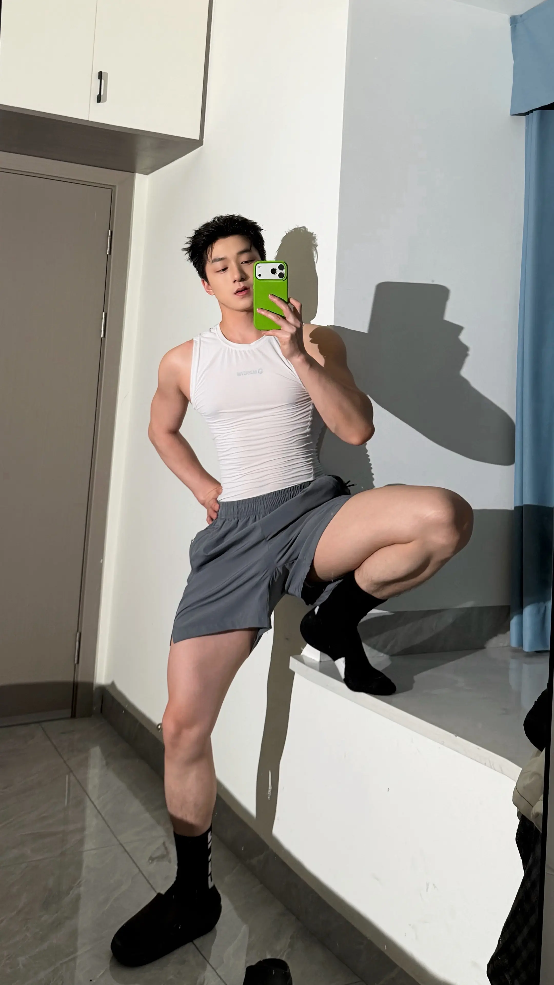 过来 亲1️⃣下