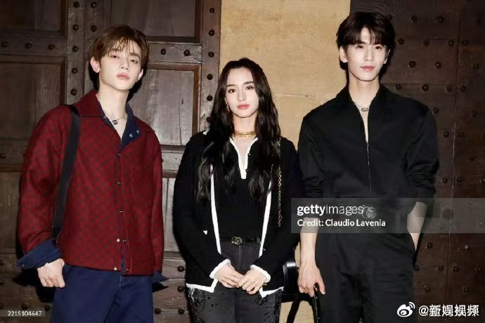 李宛妲生图李宛妲G社生图G社拍的张凌赫章昊李宛妲好帅好美啊！李宛妲G社生图状态?