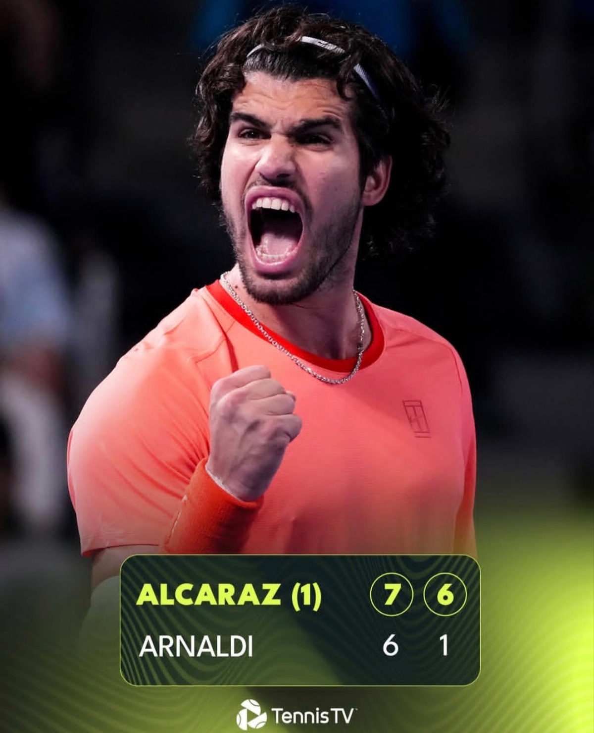 阿尔卡拉斯[超话]carlosalcaraz 7(6)-6，6-1🔥🔥🔥背