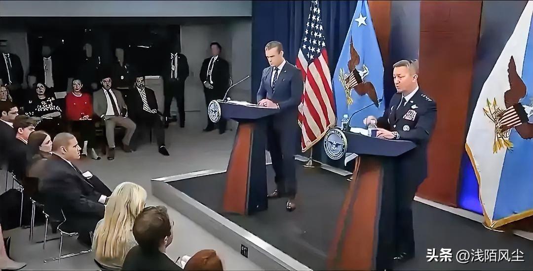 记者追问美军在中东地区的具体伤亡数字？

赫格塞斯：“嗯 ……看向凯恩将军，绝大