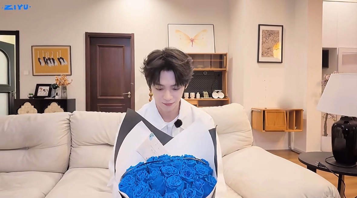 五谷磨房品牌代言人梓渝💙💙💙 