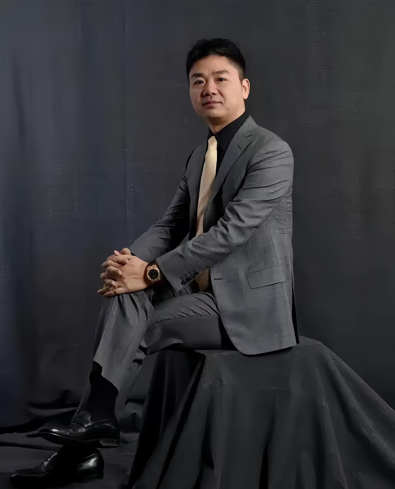 刘强东回应进军游艇：让工薪阶层用得起！
京东集团创始人、京东集团董事局主席刘强东