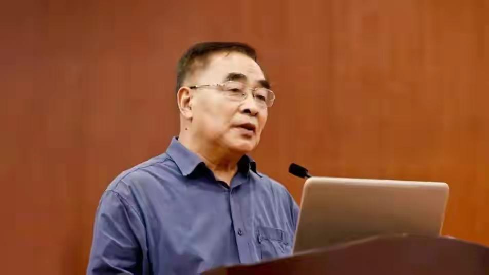 张伯礼院士紧急提醒：身体这4个“小信号”，可能是大病最后通牒！第3个最容易被当成