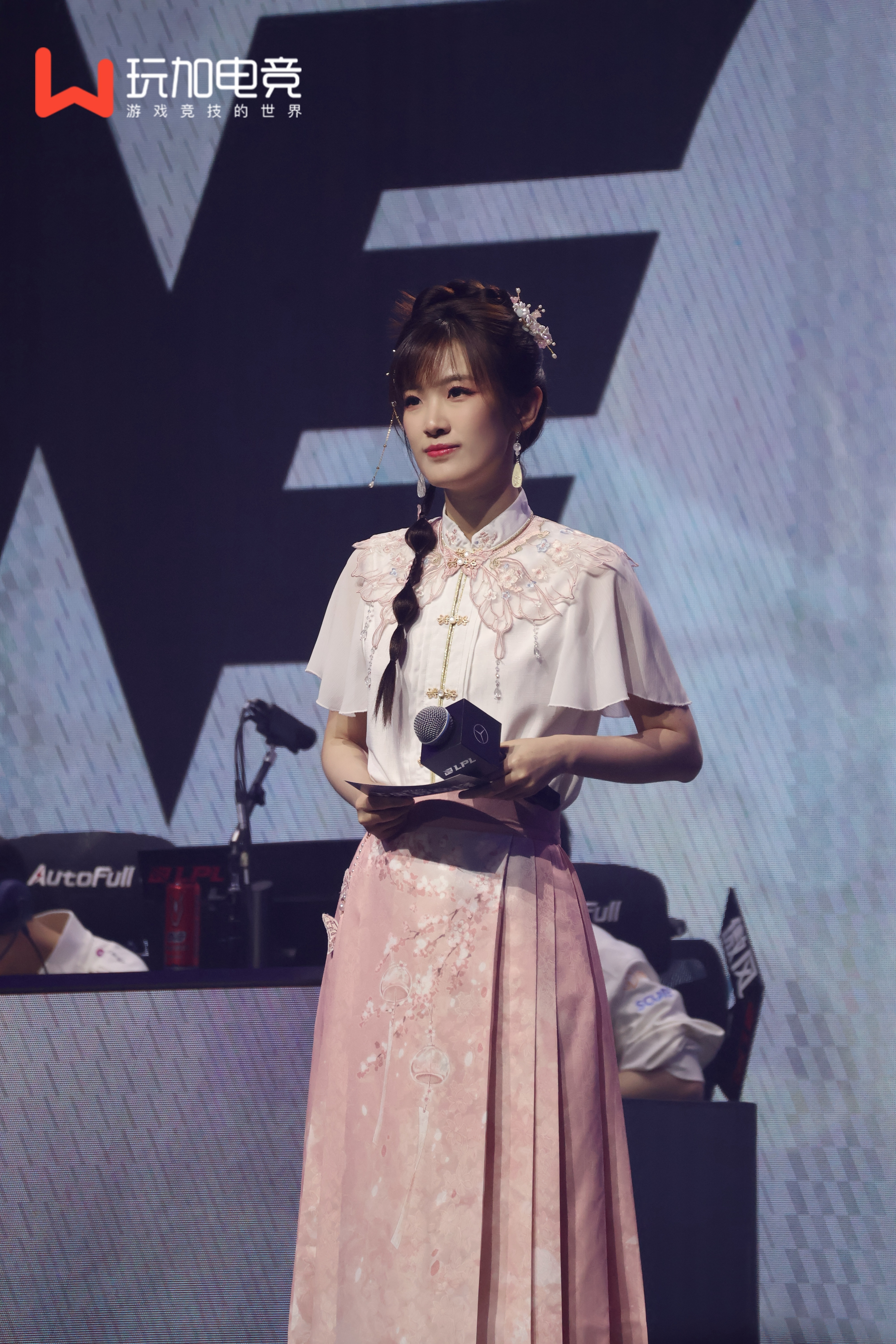 来西安拍噜，国风妆造真好看呀[好喜欢]英雄联盟[超话] ​​​
