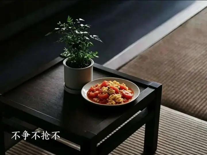 情感解码：23个顶级人生认知，看懂的人都活通透了

1. 墨菲定律
只要事情有出