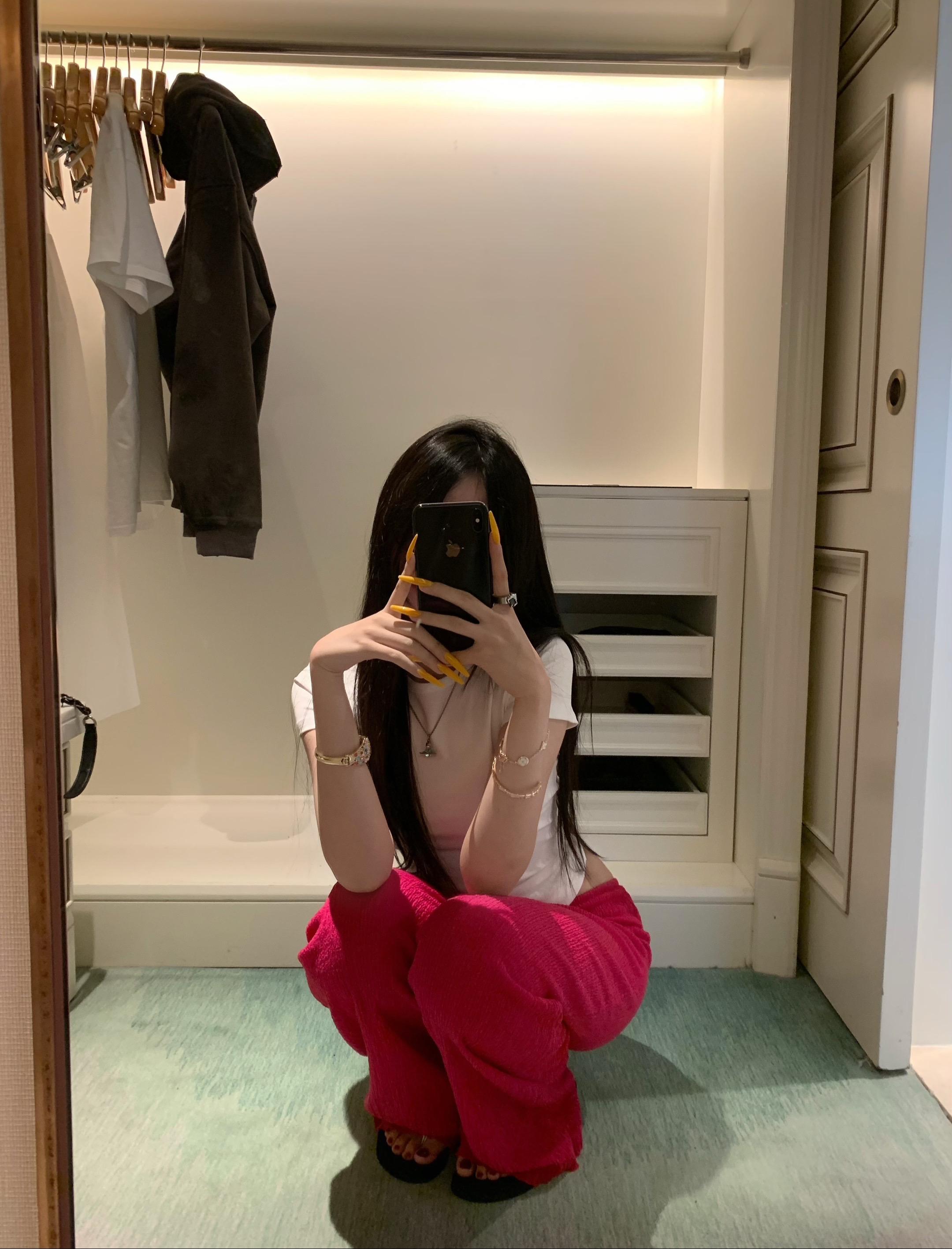 他们说十指连心 松开的那一刻 我终于知道痛在哪里