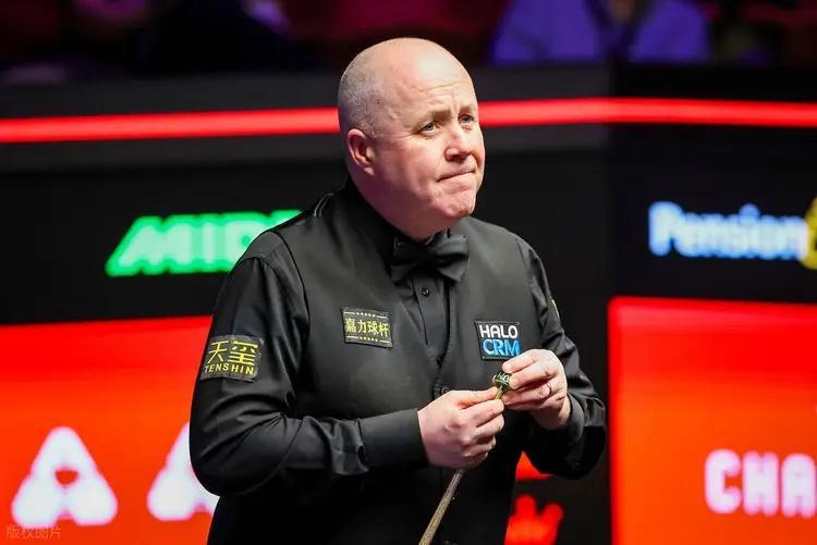 关于希金斯（John Higgins）近两个赛季“全年全勤却多次屈居亚军”的现象