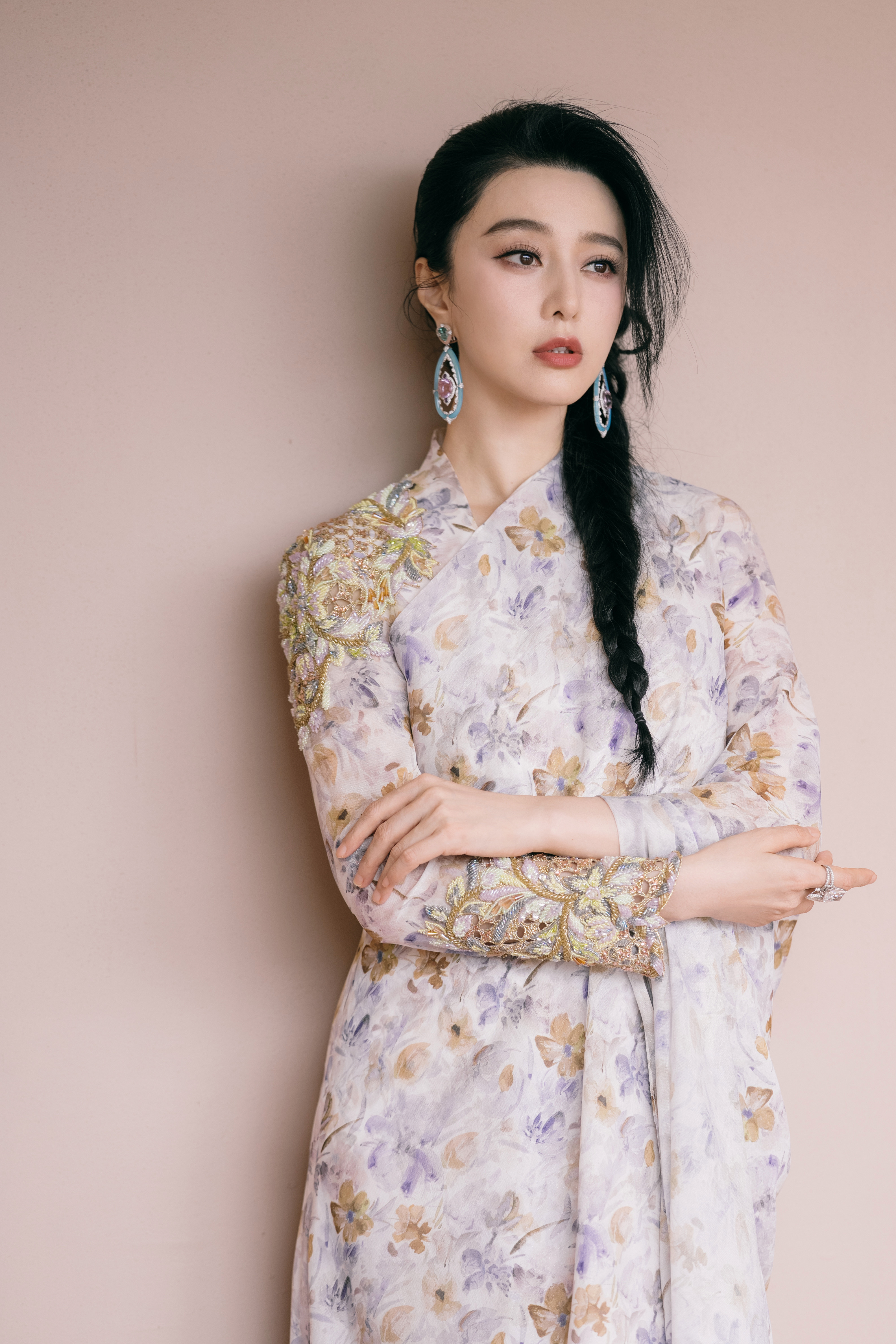 你我携手，爱之路繁花相伴。于马六甲的午后，见证一场盛大而庄严的婚礼。 