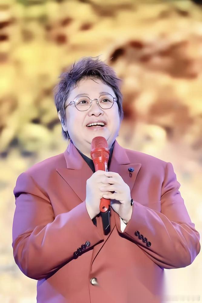 冯小刚3个亿的电影，韩红一嗓子走个面儿，票房却彻底凉了。  上映4天，成本3亿，