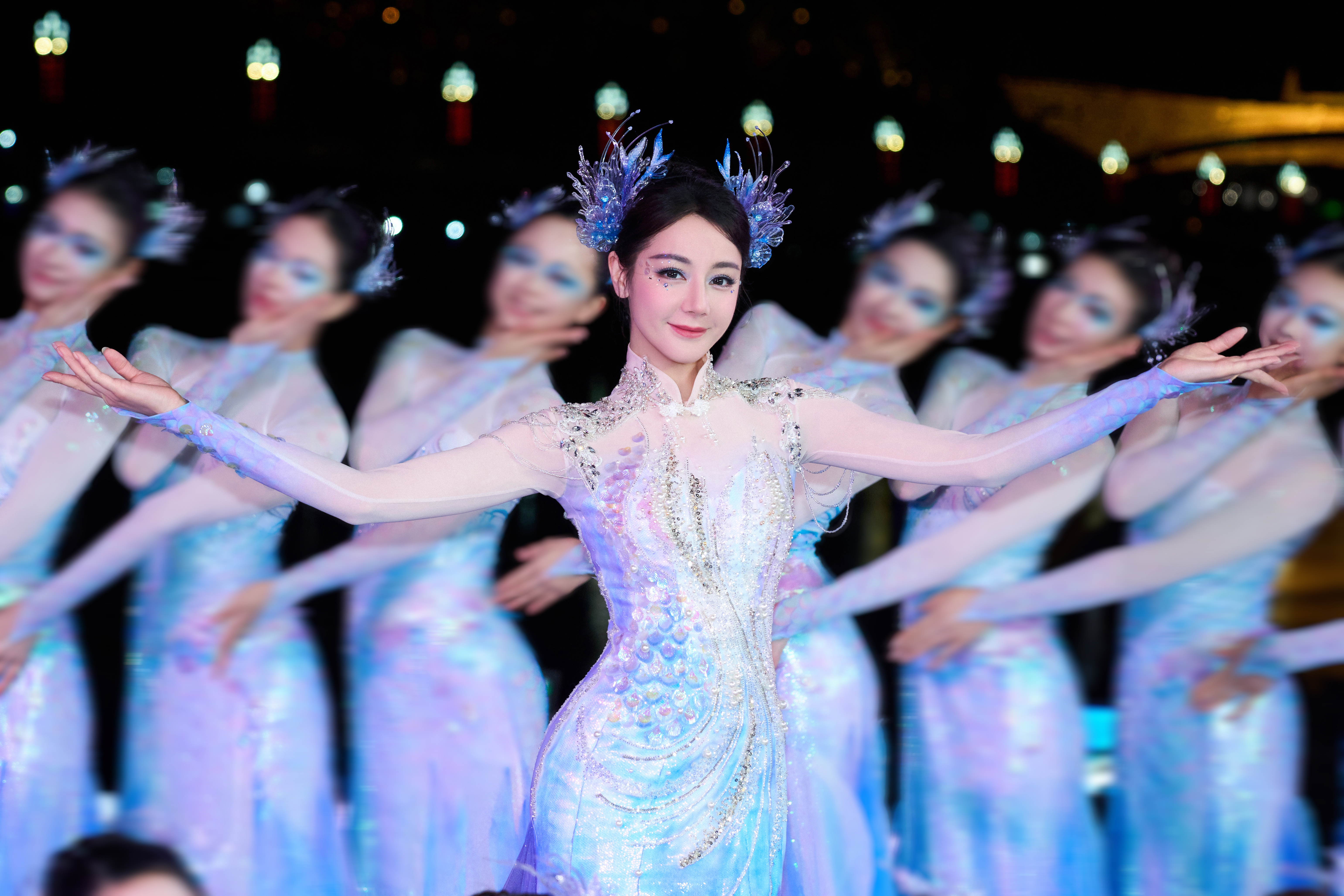 迪丽热巴迪丽热巴 dlrb迪丽热巴贺思慕 你就是春风，不停吹动着我的心❤️