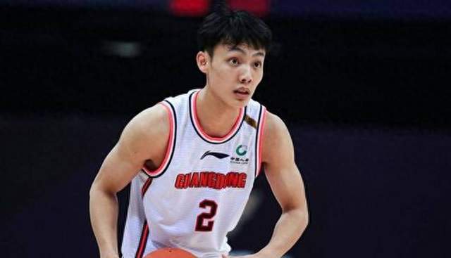CBA广东大胜天津，控卫徐杰只拿2分是清醒选择吗？
