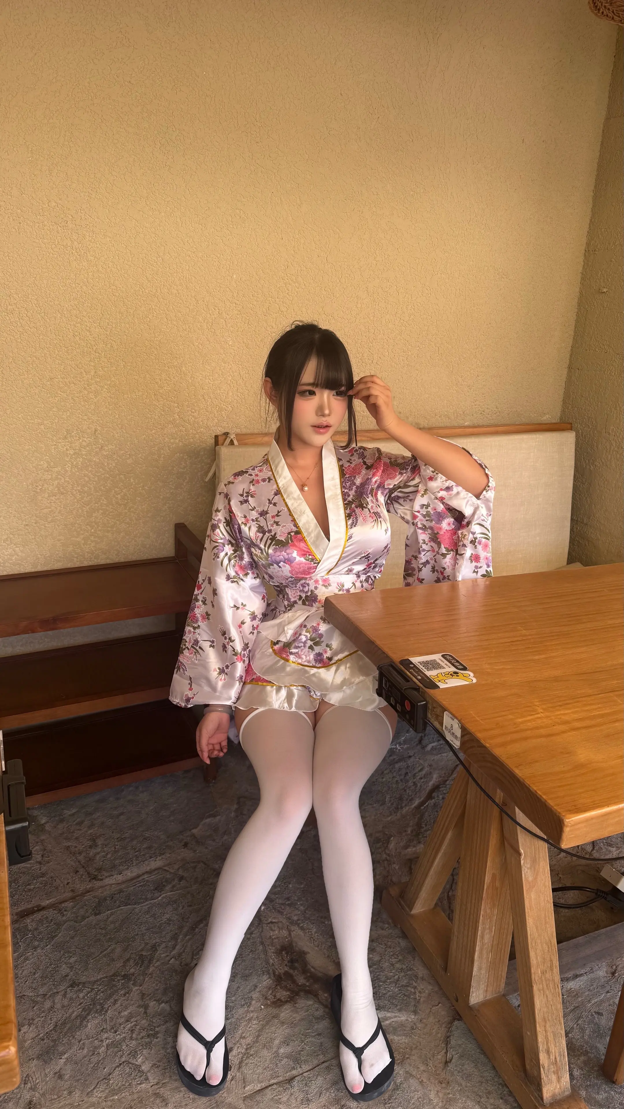 心平能愈三千疾，心静能通万事理