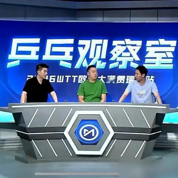 5-11输掉第一局，第二局5-9落后，眼看要崩。 王艺迪没慌。发球变了，前三板硬