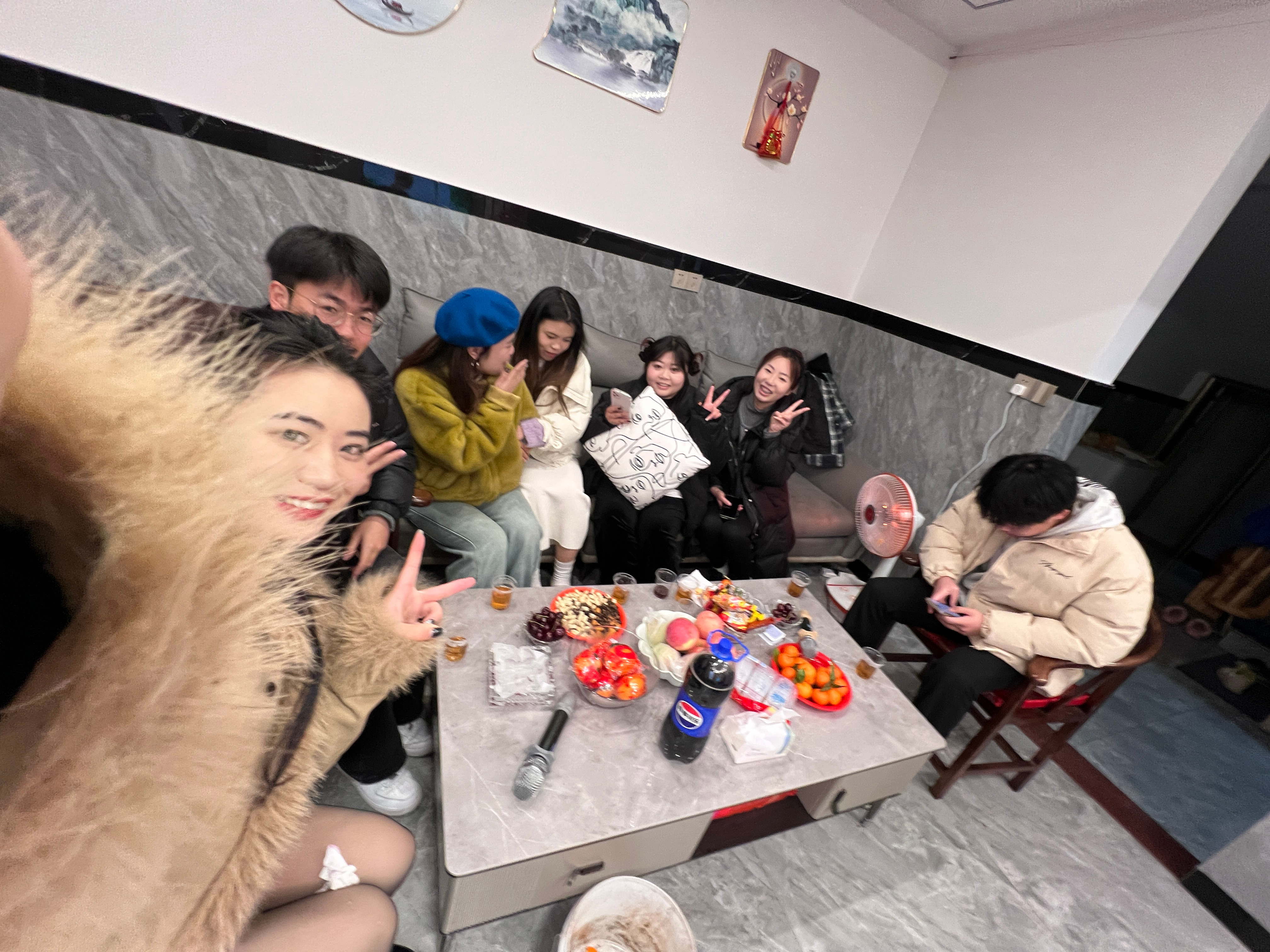 酒醒了开始戒断反应，莫名的失落感 