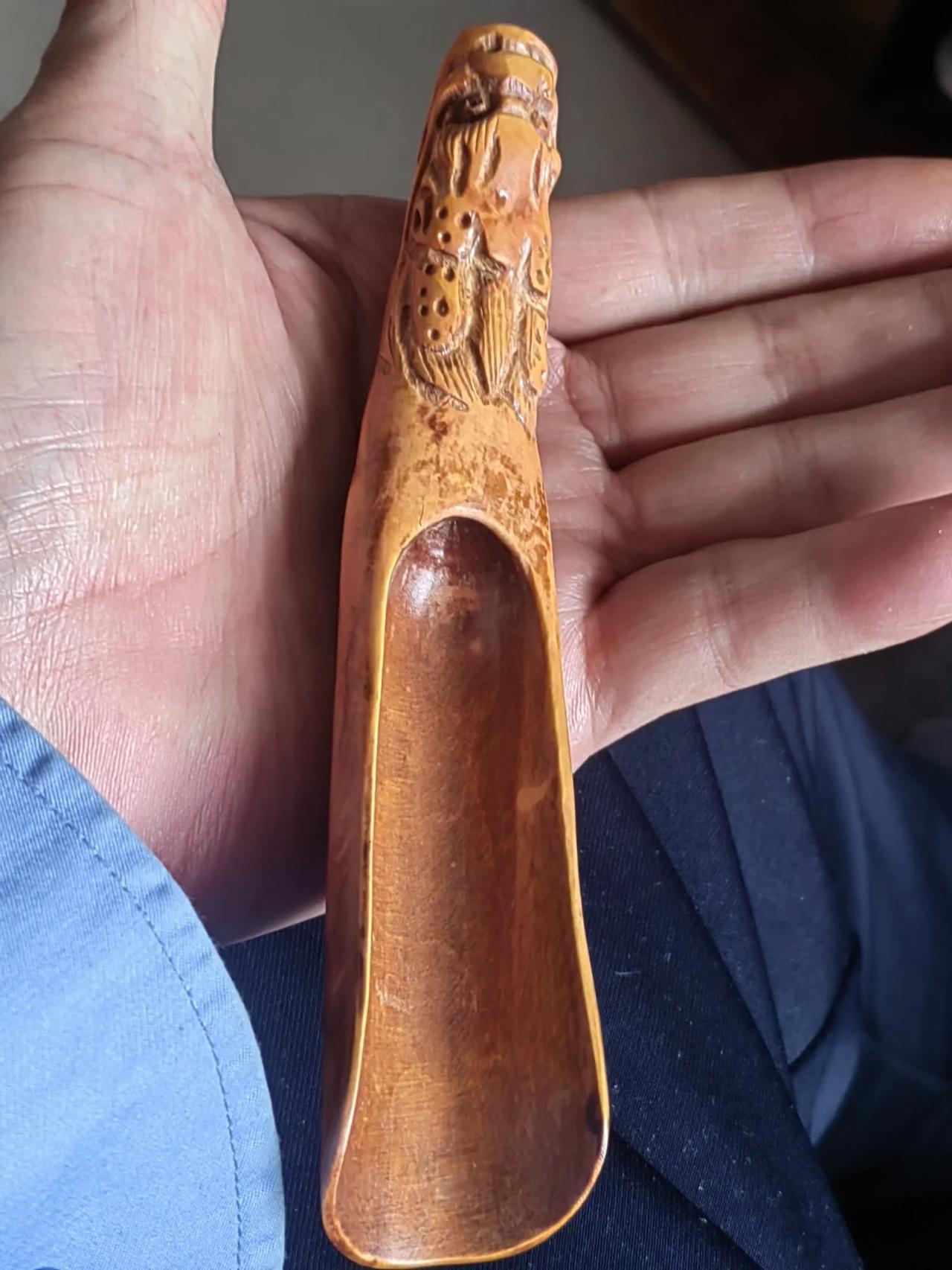 老茶匙，黄杨木的。