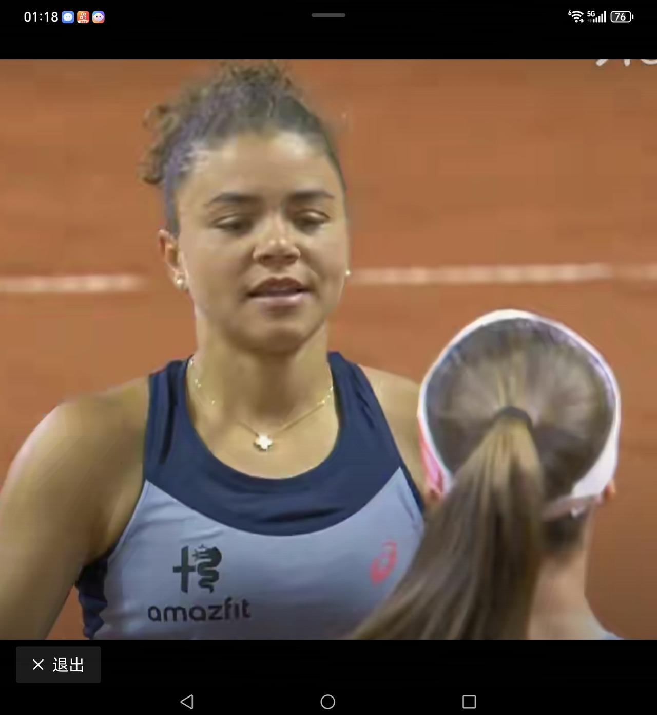 斯图加特女单首轮，世界排名第8位的鲍里妮0：2（2—6，2—6）不敌世界排名第1