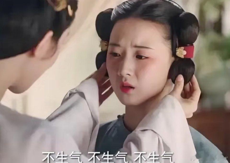 在《国色芳华》中，牡丹不与玉露吐槽刘家，原因有三。其一，不忍心。牡丹将玉露视为亲