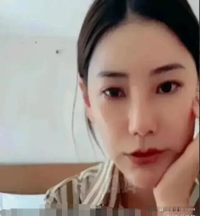 果然，还是嫩了点儿！后悔走错棋了吧？

凌晨3点钟，不好好睡觉，起来做直播，哭哭