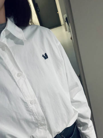 你去找你的黑丝吧<br />我脱掉外衣里面还有秋衣 纯棉内衣 拿捏不住你