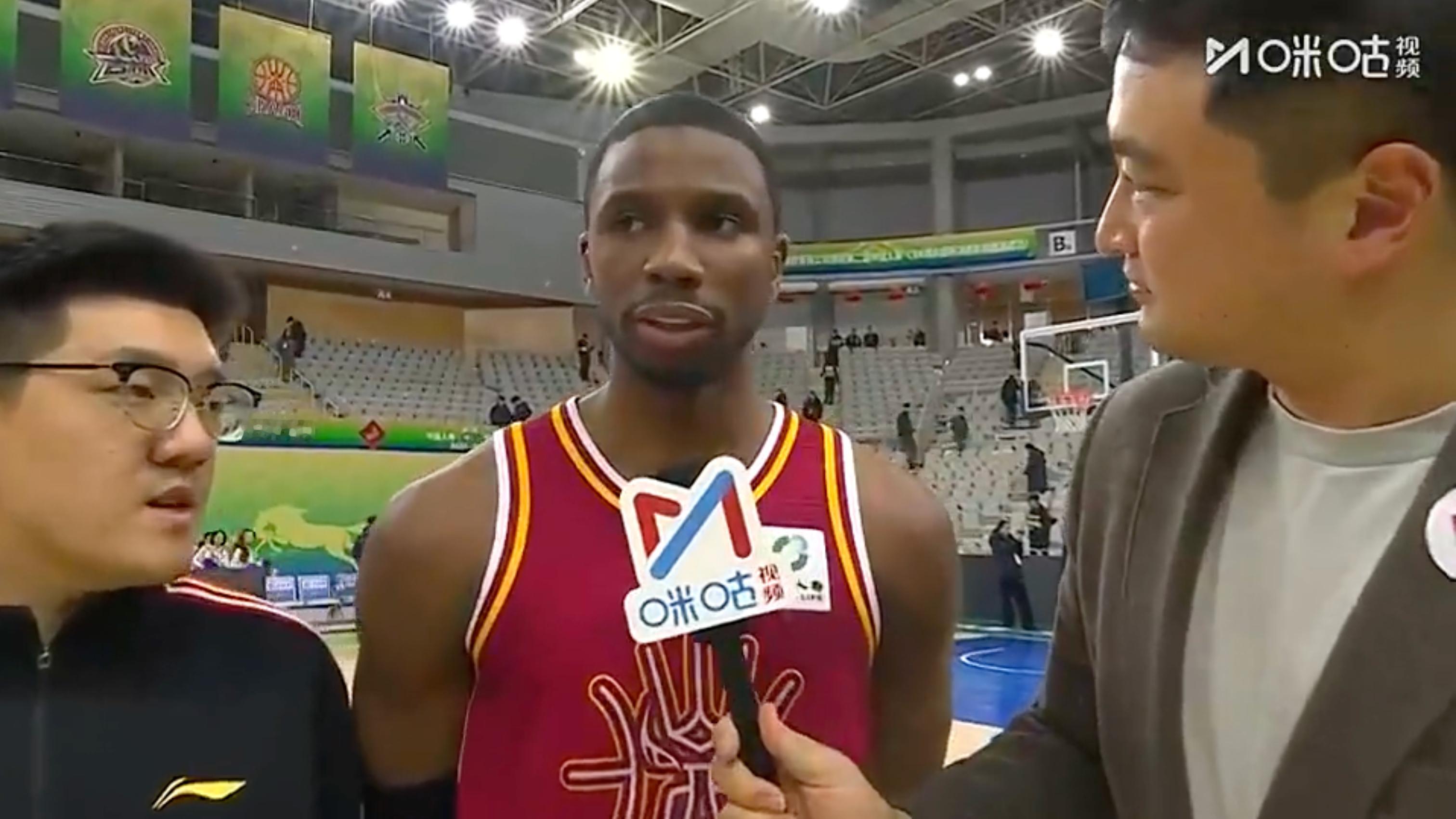 迪亚洛赛后采访说，赢下冠军的心让自己保持冷静，他今天确实做到了，全场只有积极的情