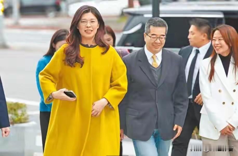 九载破冰！国民党赴陆交流，两岸关系迎来关键转机？
 
中断九年的国共智库论坛重启