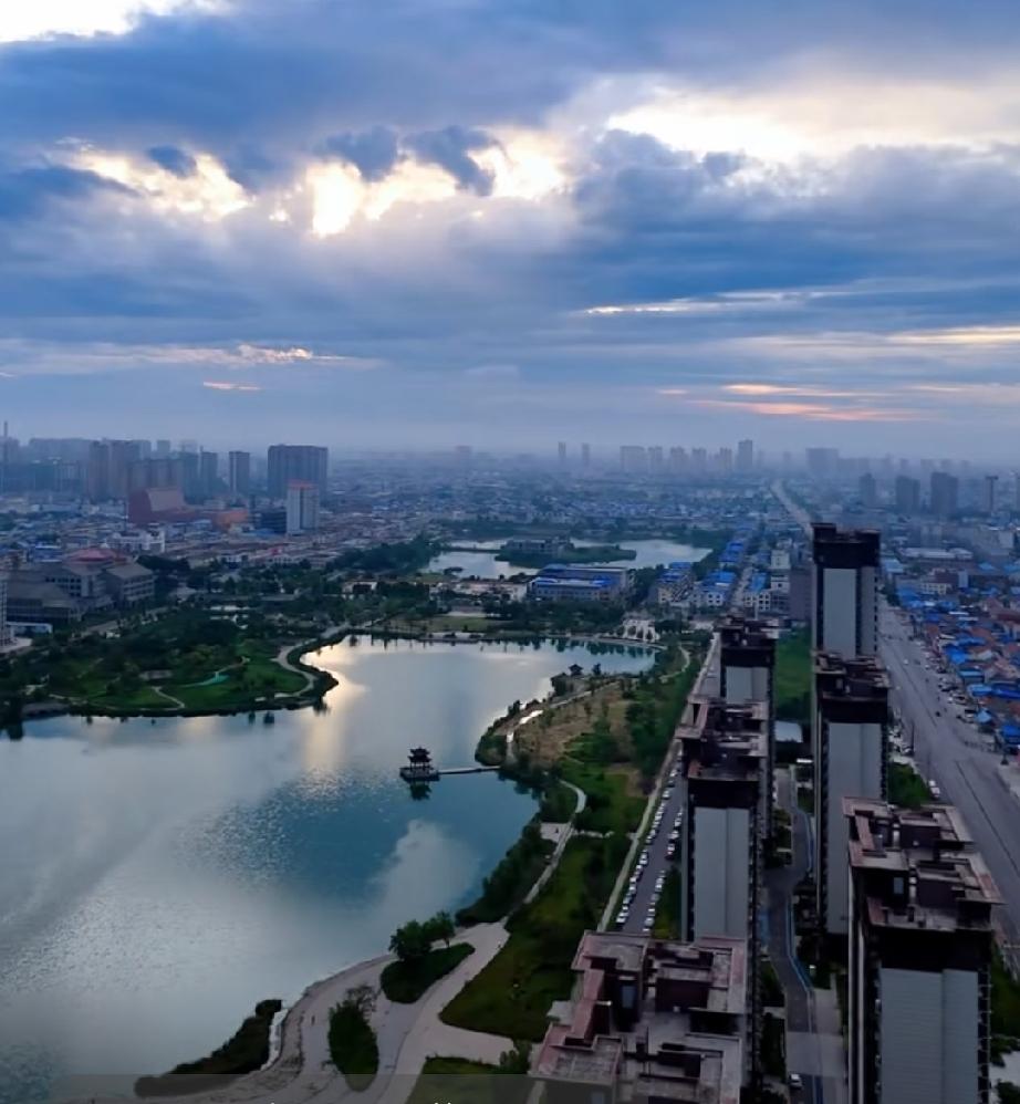 随手拍美景记录生活点滴2026年7月27日早晨曹县银安湖随拍