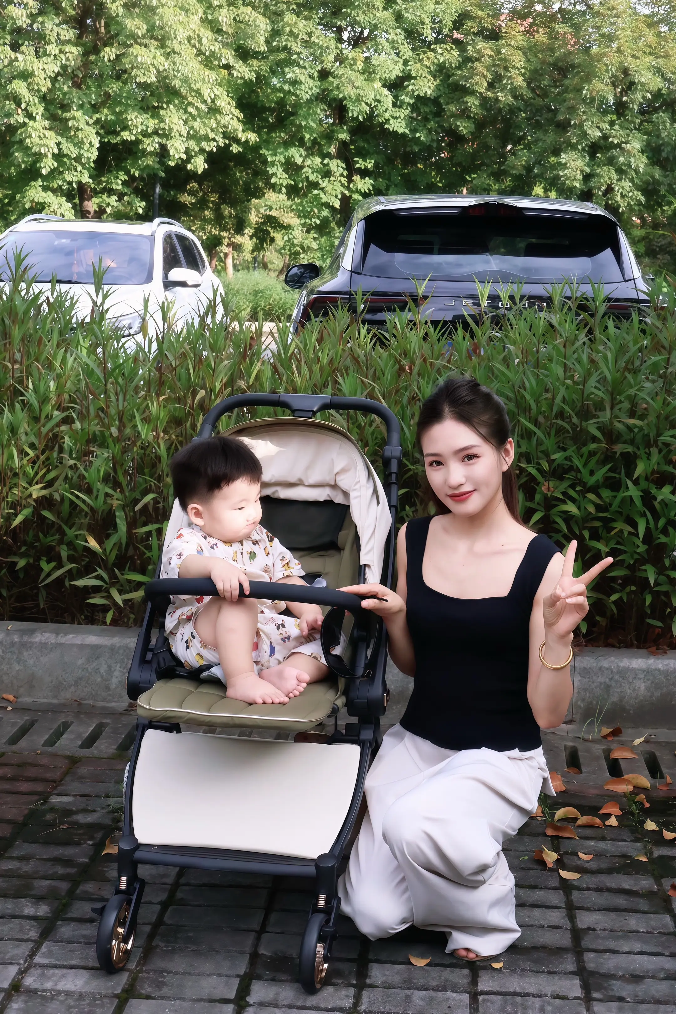 幸福其实很简单 换句话说 有你在就是幸福 带娃