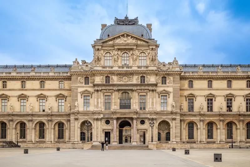 法国全票通过！殖民掠夺文物将批量回归
 
4月13日，法国国民议会170票赞成、