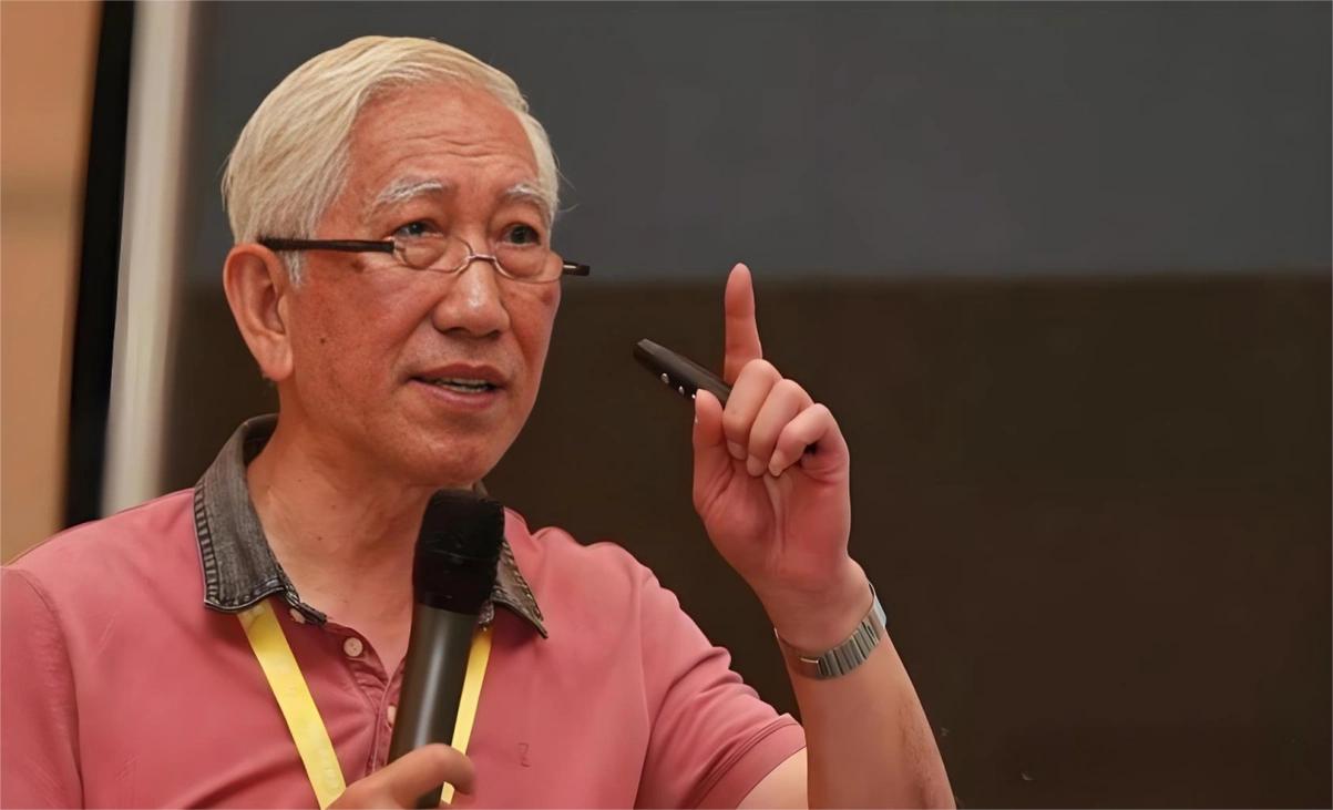 ·语出惊人！2024年，清华教授柳冠中厉声质问：“无人飞机、无人驾驶、无人商店、