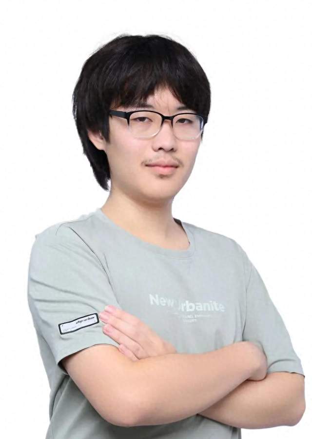 如何看待刘胜与发文称AI将超越自己，他竟是北大超算冠军？