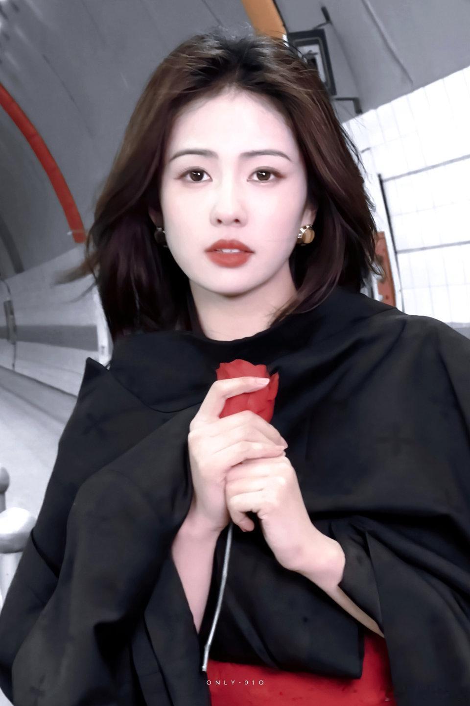 白鹿演现代剧期待新剧期待开到荼蘼期待王韵娜