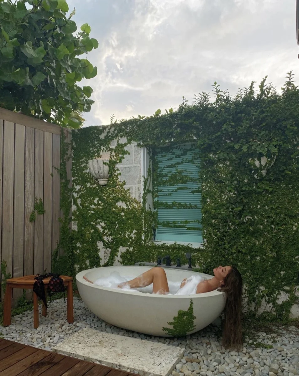 kylie入住的airbnb民宿，4万人民币一晚！