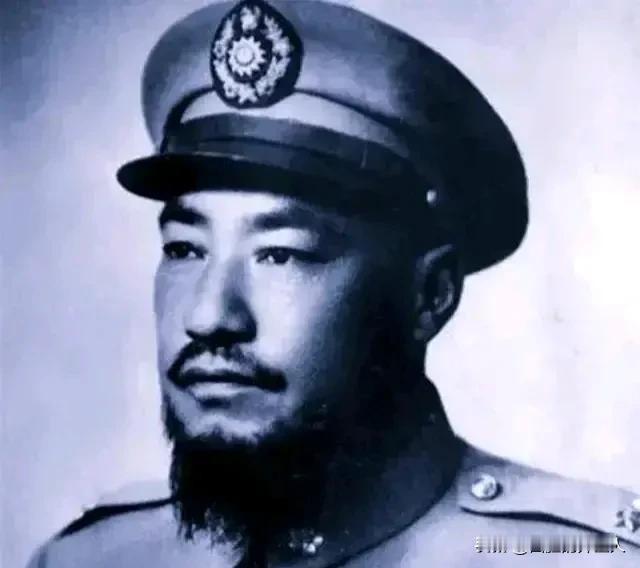 1958年，青海“土皇帝”马步芳偷偷在亲侄女喝的水里下了药，迷晕了她。不曾想，就