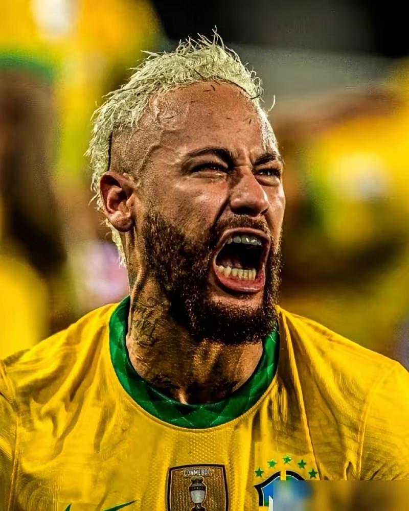 伤害性不大，耻辱性极强！年龄不算大，只有34岁的内马尔，同时也是巴西足球史上进球