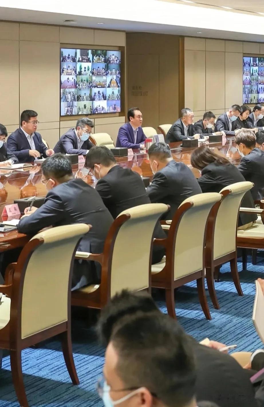 “恒大暴雷”事件已慢慢恢复平静，从这件事中，我们可以窥见三个本质:

1.如恒大