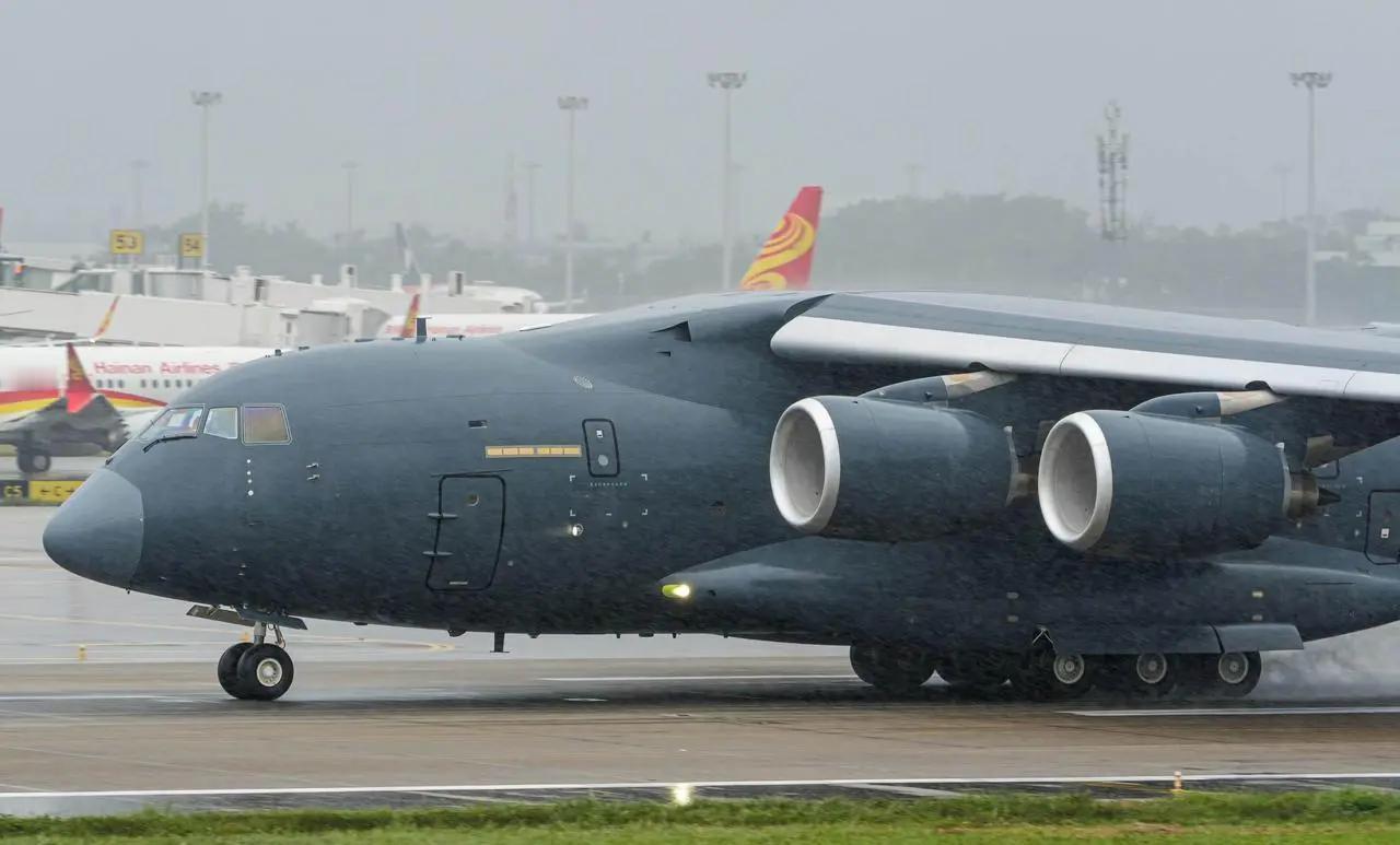 再探再报，网传胖妞改还是继续在海南各种飞，是在刷新发里程嘛？（网图）