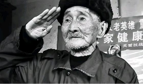 2013年，郑州一91岁高龄的老人在生日宴会上说了句“胡话”，女儿听了之后吓得立