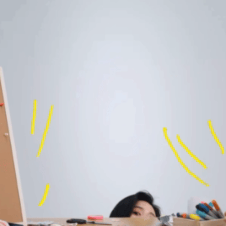 沈月 注意前方地鼠出没 