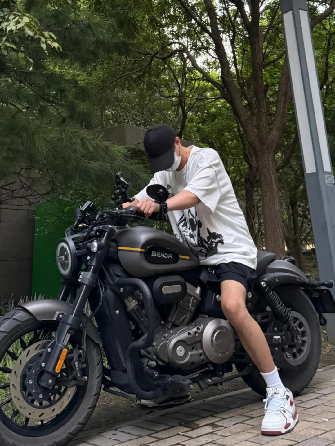 学弟带你去兜风，可以搂腰