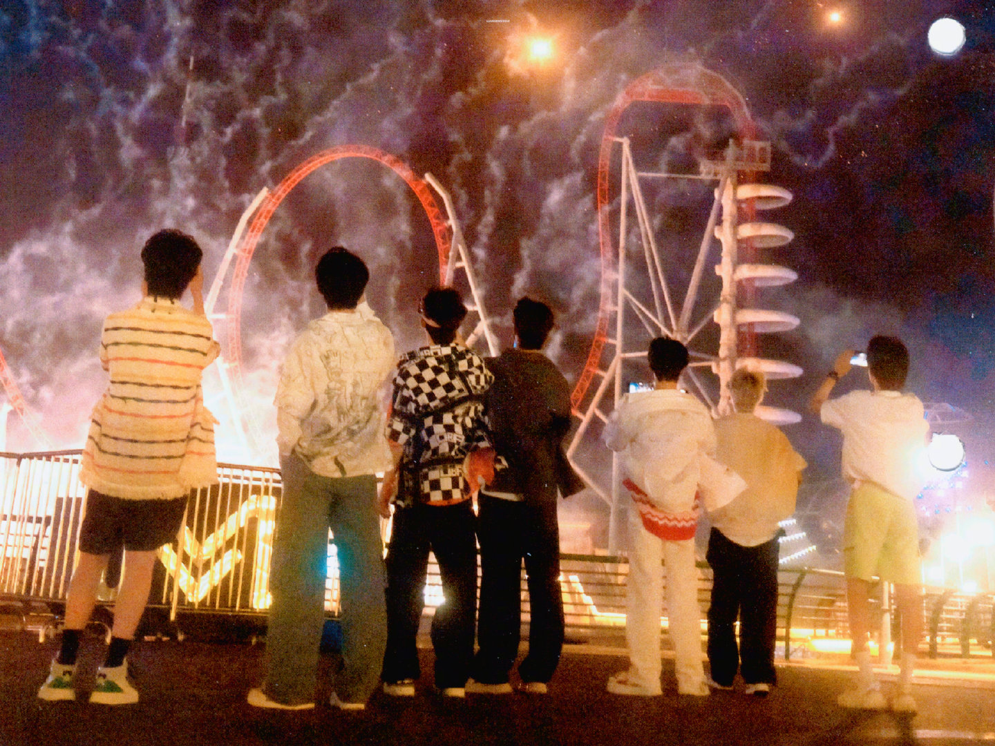 时代少年团的珍贵瞬间时代少年团自在鲜活的少年意气漫天温柔夜色之下，马嘉祺丁程鑫宋