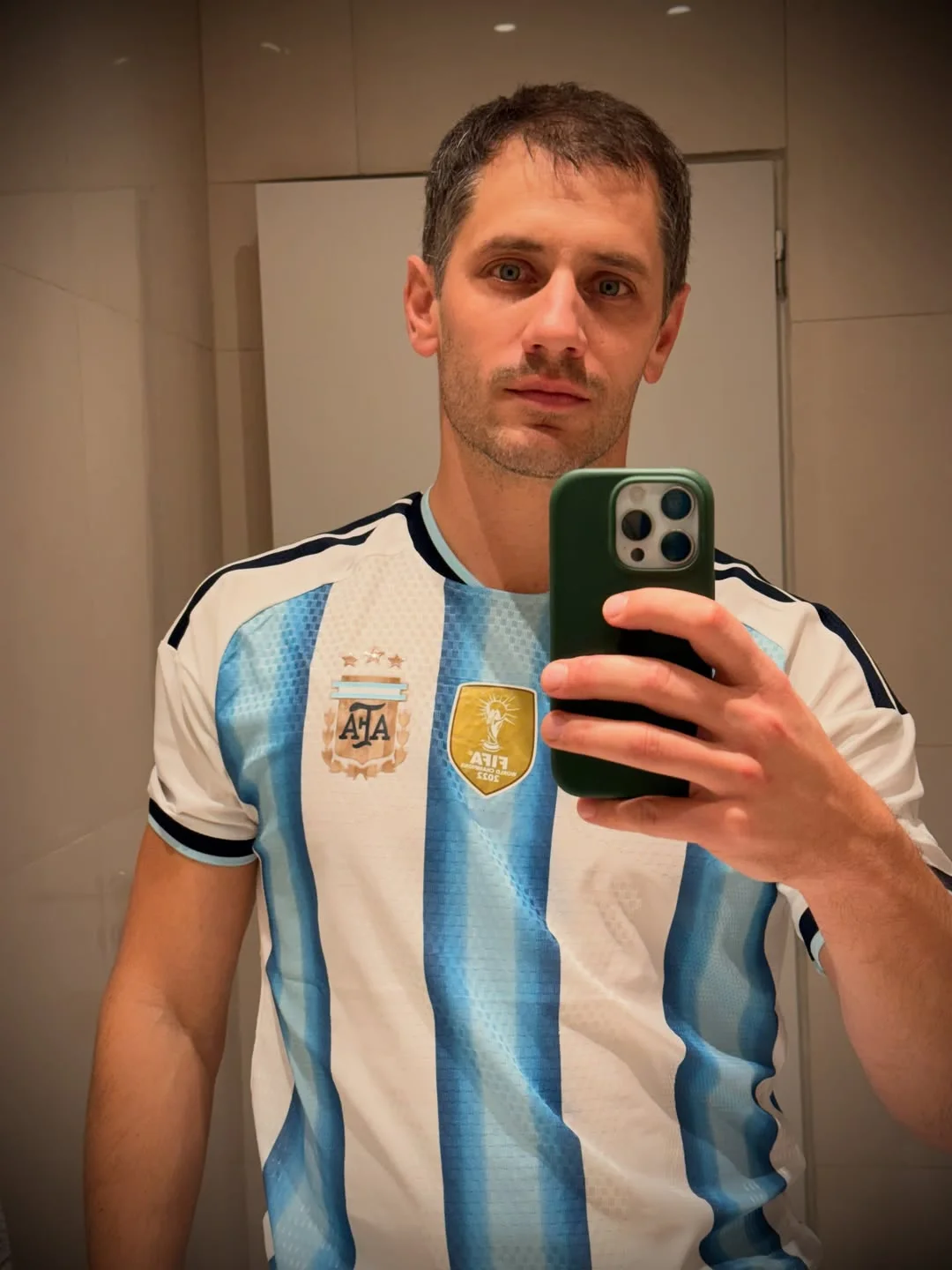 Agustin Bessone 阿根廷人夫球迷