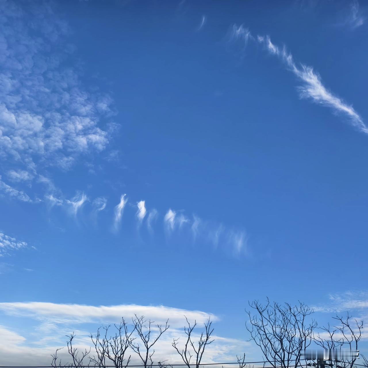 分享一张你相册里的天空风景照