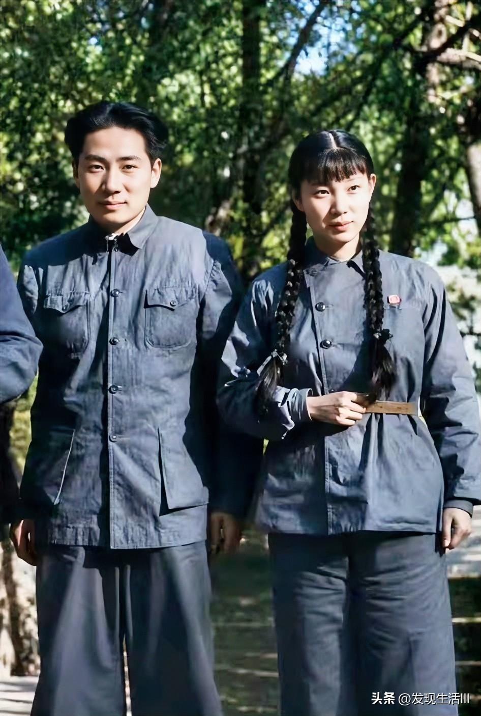 1950年，毛岸英28岁，刘思齐还不到20岁，两人新婚燕尔，留下了一张意气风发的