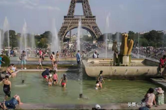 法国人还在笑话印度热疯了，结果这几天他们已经水深火热了。
最近欧洲多地持续高温，